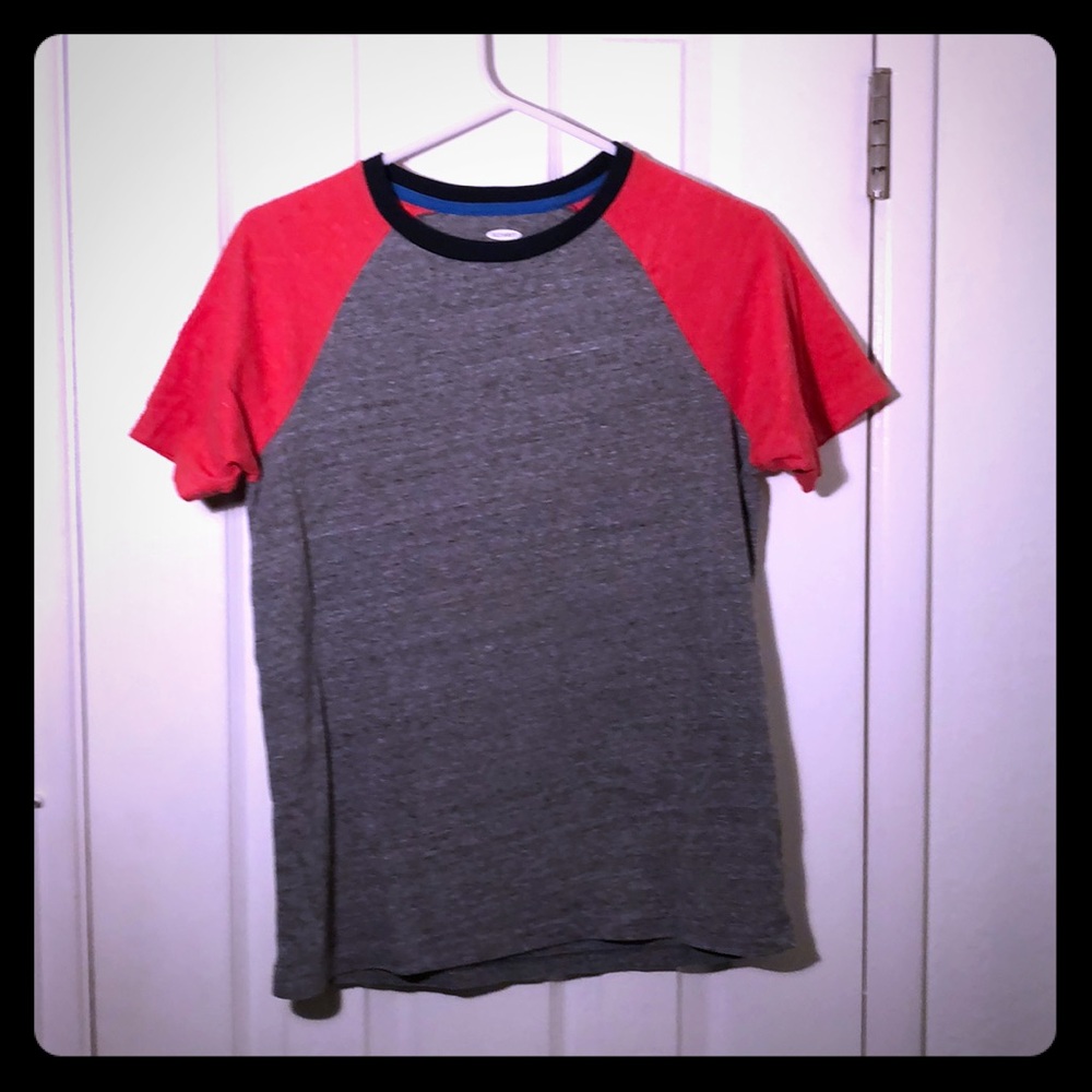 Old Navy Boy’s Size XL (14-16)/ Gray,Red & dk blue